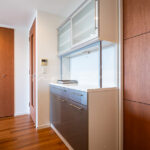 キッチン収納備えつけ　ロイヤルパークスタワー南千住の室内写真　S60-C7タイプ2LDK